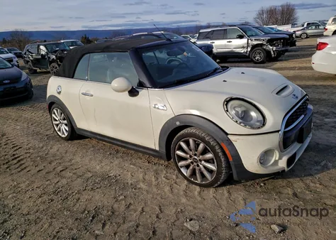 2017 Mini Cooper S z USA, uszkodzony, nr VIN WMWWG9C37H3C82227